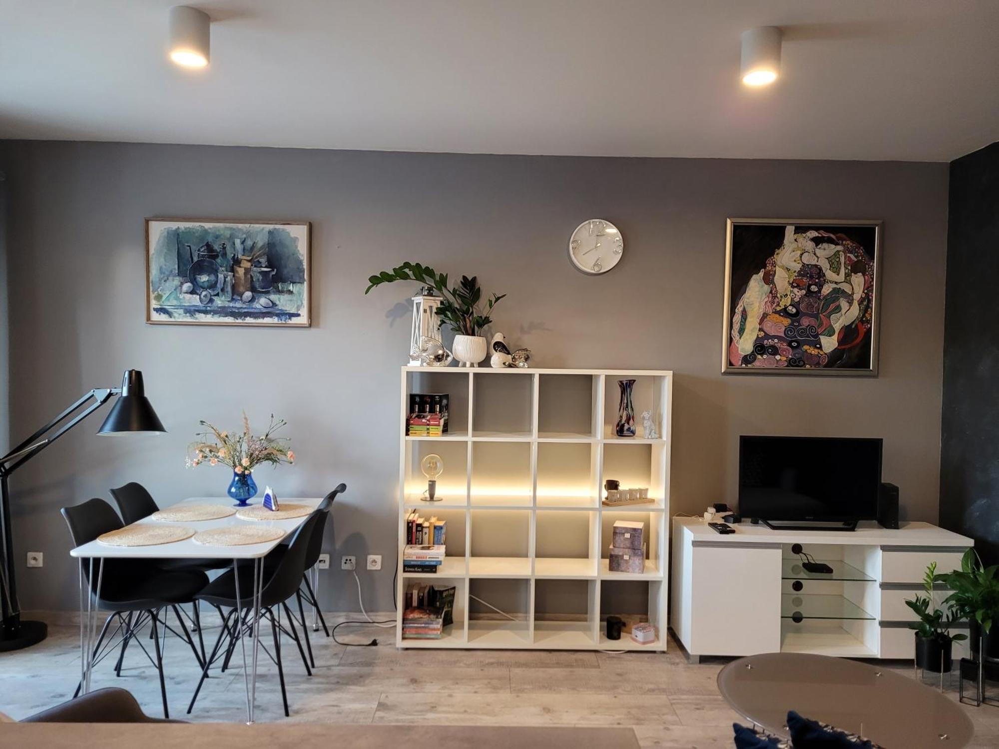 Apartament Lilla 耶莱尼亚古拉 外观 照片